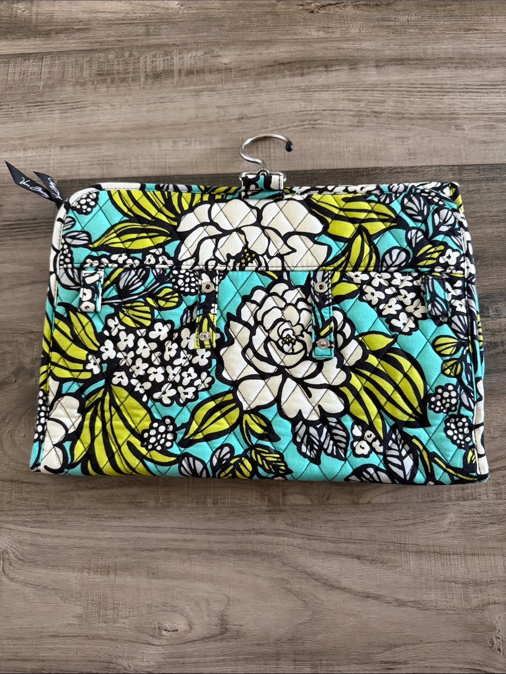 Vera Bradley toiletry/jewelry hanger for home or travel - Picture 2 of 4